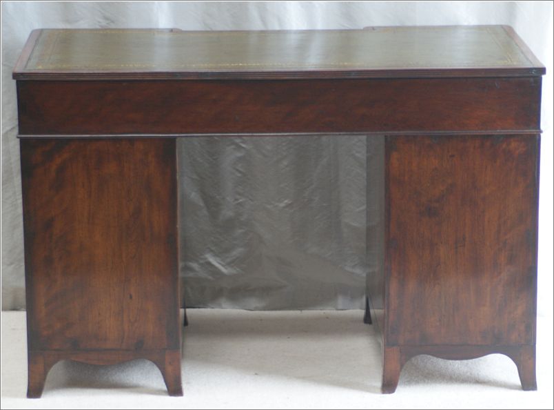 2039-Antique-Small-Pedestal-Desk-Heal-&-Son (11)